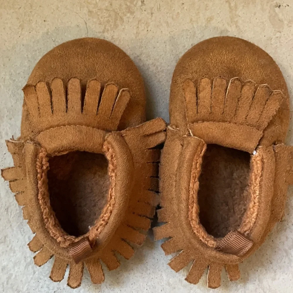 5 for $25🎈Child moccasin shoes